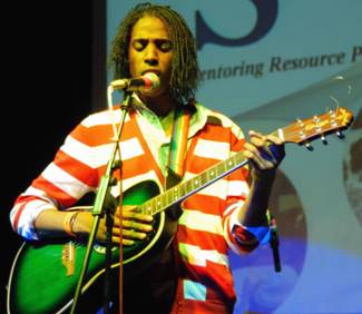 Contact Details for Artist Segun Contact details for Segun who appeared at the Urban Synergy Professional Auction Artist name : SEGUN HAUGHTON Tel Number: 07771 666 665 Email address: isaakbadru@keepon.co.uk Website.. myspace  www.myspace.com/segunsounds